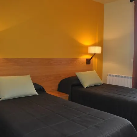 Apartaments Turistics Puigcerda - La Closa Room photo
